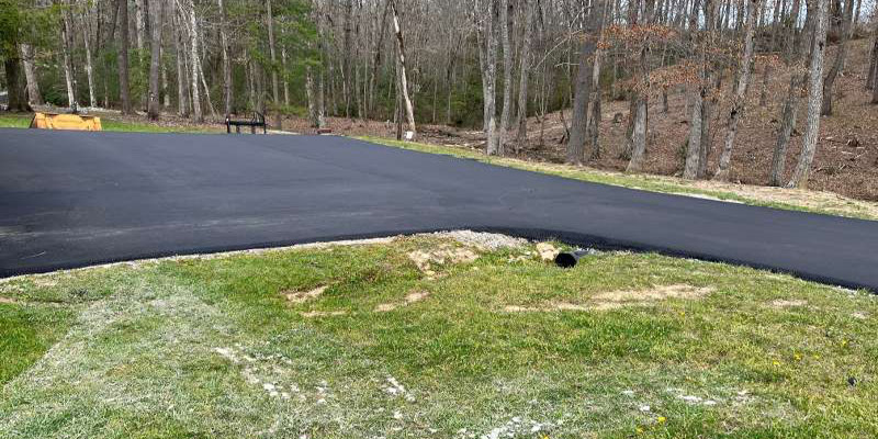 Paving in Jamestown, Tennessee