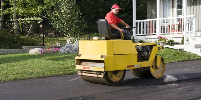 4 Paving Questions to Ask Your Asphalt Contractor